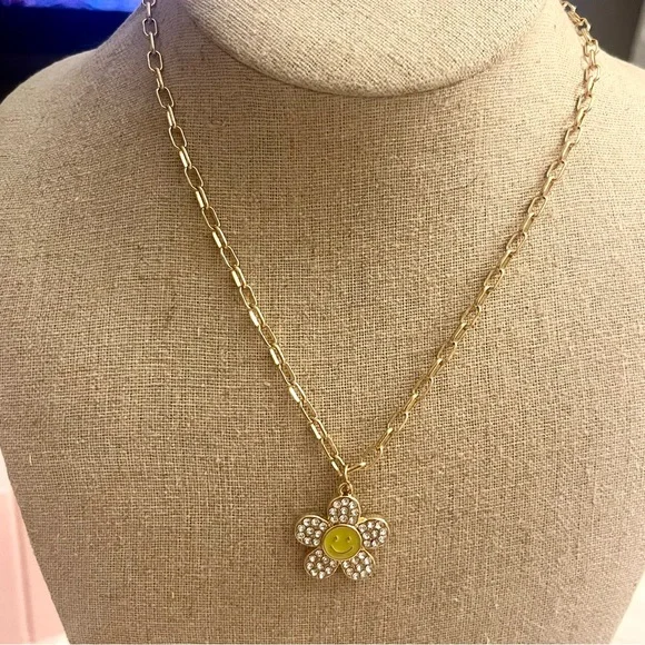 Forever 21 Jewelry Nwot Flower Murakami Style Necklace Poshmark